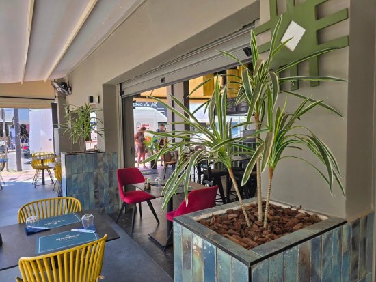 WASABE ASIAN FUSION-4